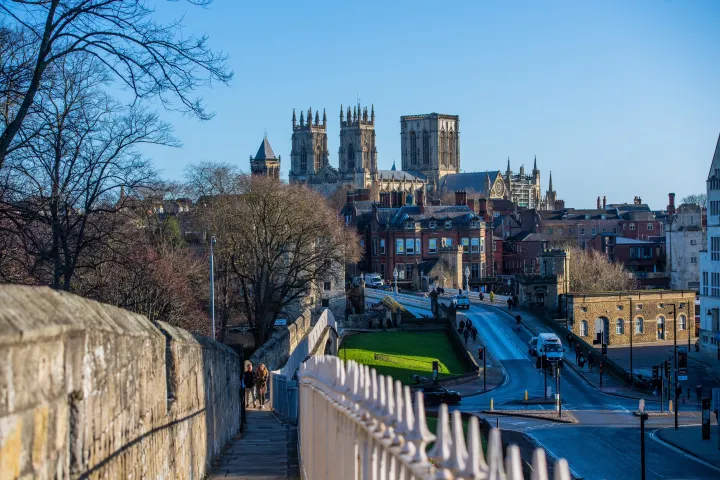 a bridge over a river in a city